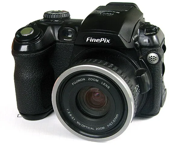 Fujifilm FinePix S5000 Zoom