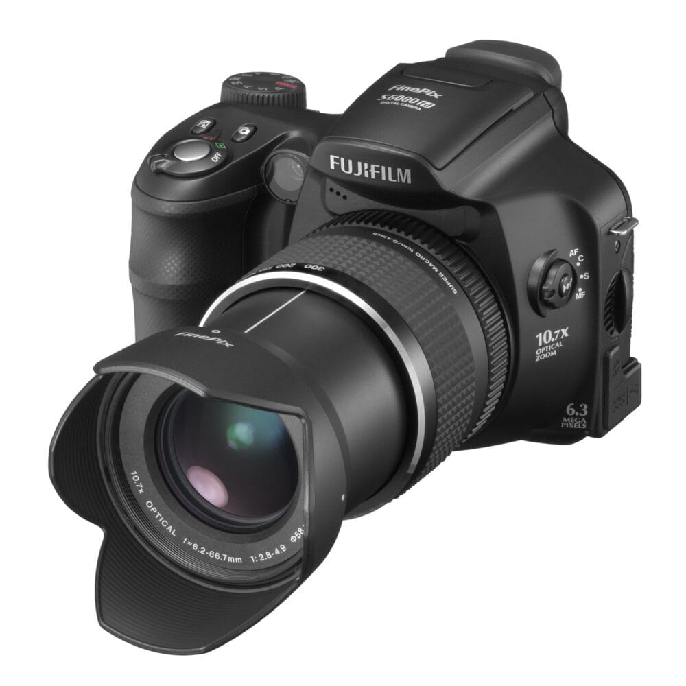 FujiFilm FinePix S6000fd
