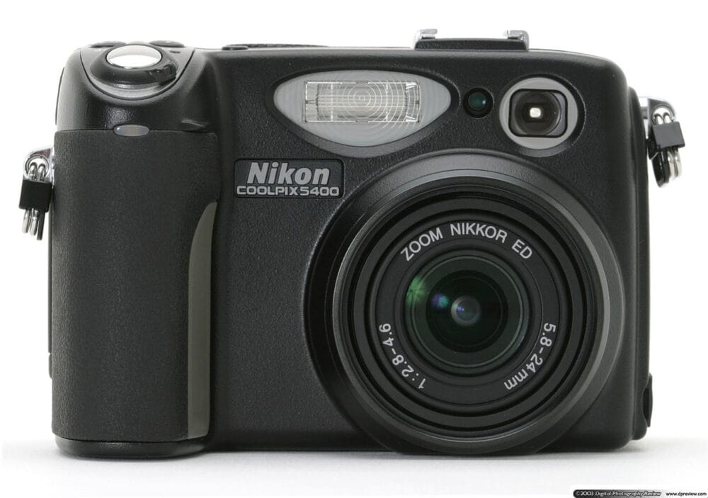 Nikon Coolpix 5400