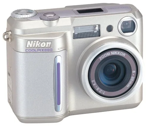 Nikon Coolpix 880
