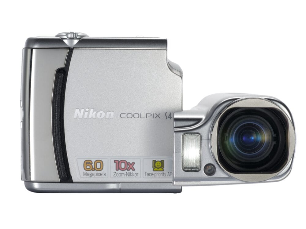 Nikon Coolpix S4