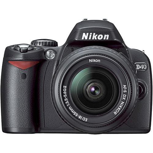 Nikon D40
