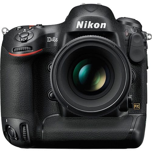 Nikon D4S